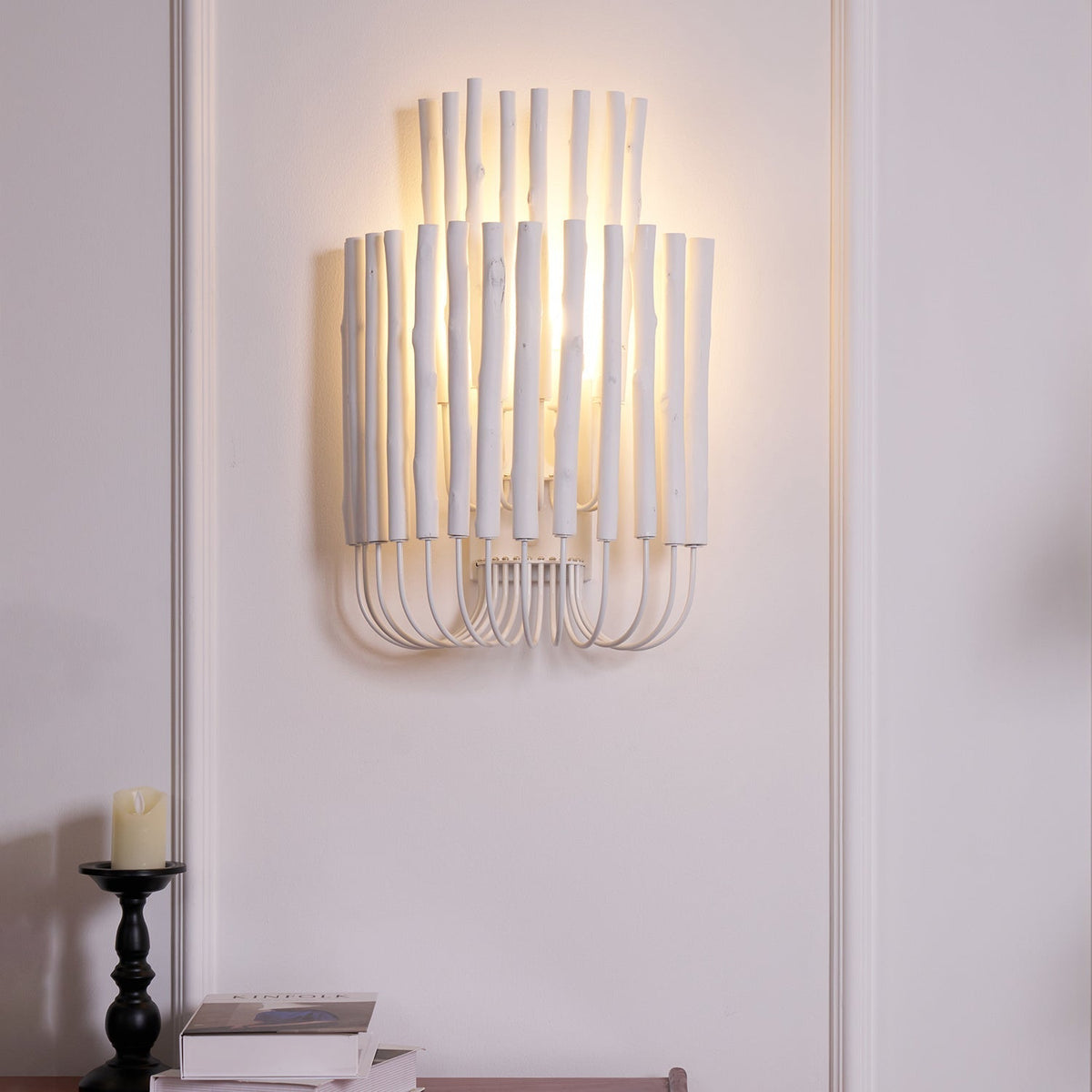 Ucaelia Wood Wall Lamp-Moonnatur