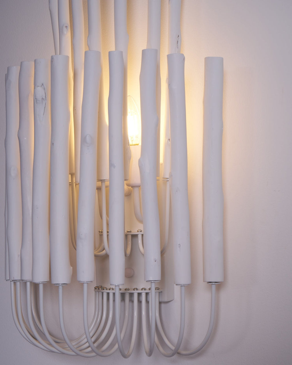 Ucaelia Wood Wall Lamp-Moonnatur