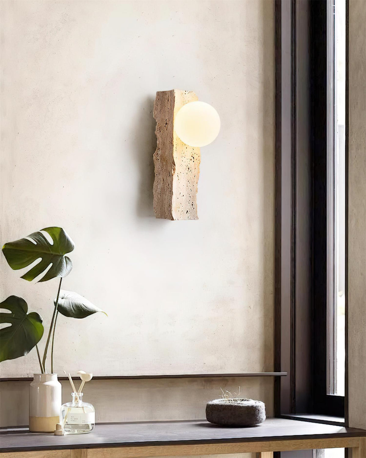 Invercove Glass Wall Light-Moonnatur