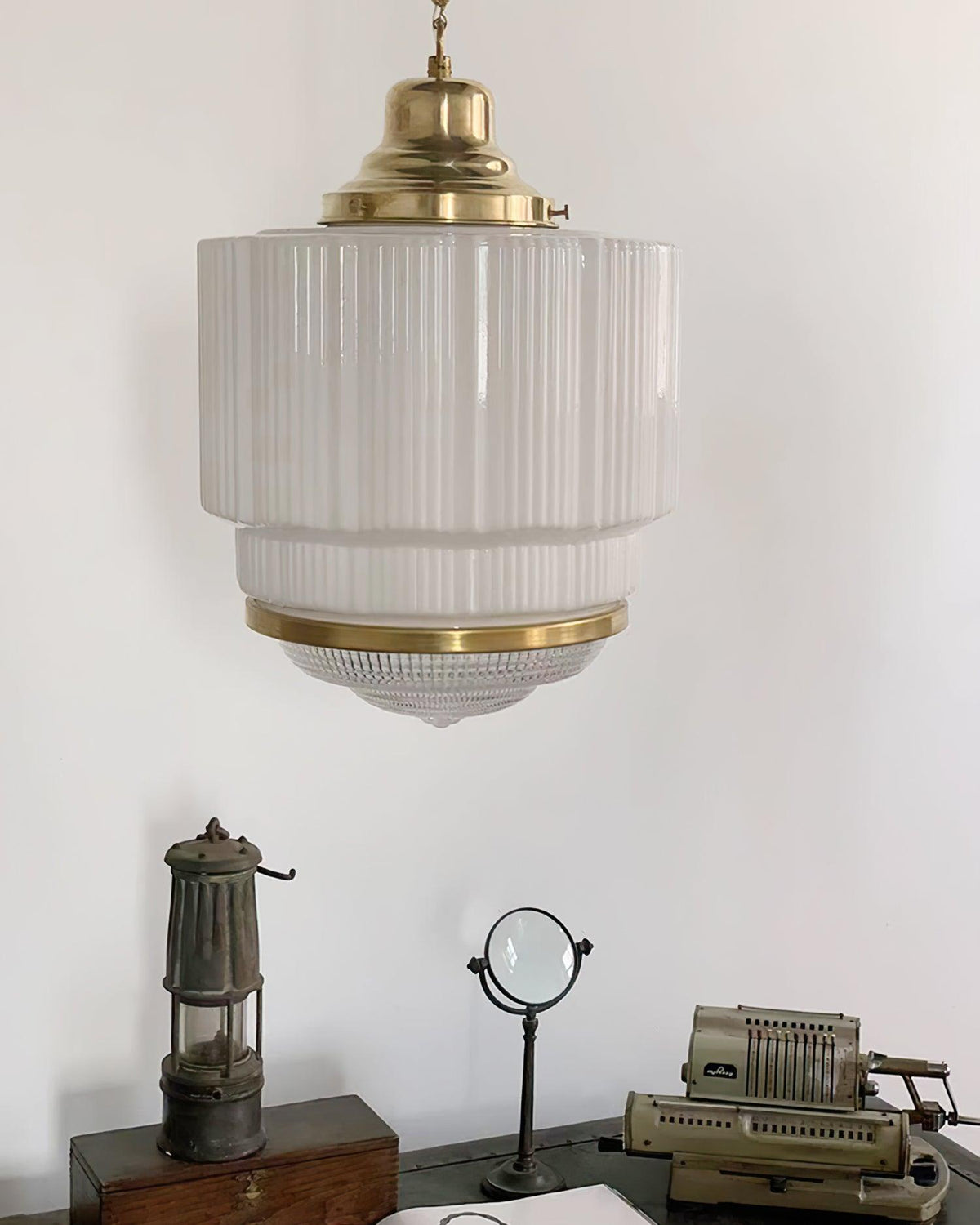 Hatherelyn Glass Pendant Light-Moonnatur