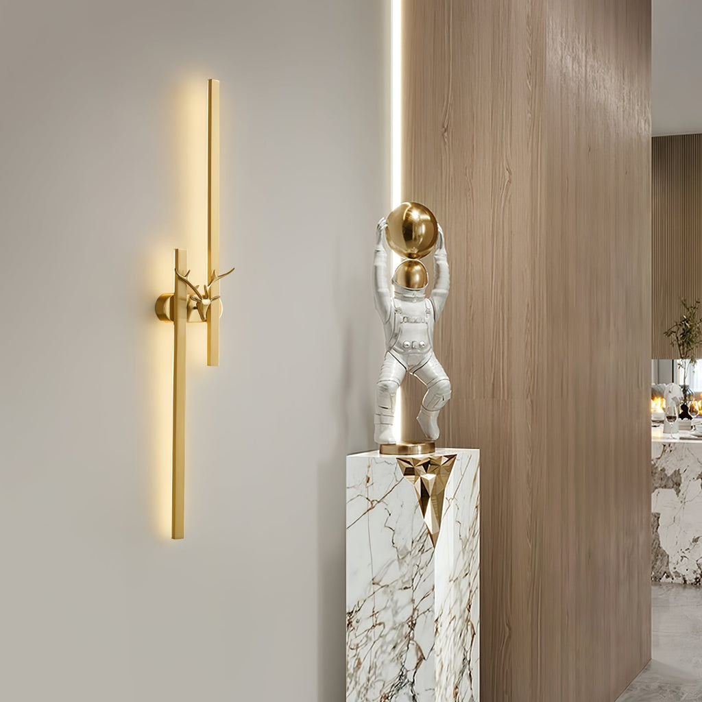 Fernaria Brass Wall Light-Moonnatur