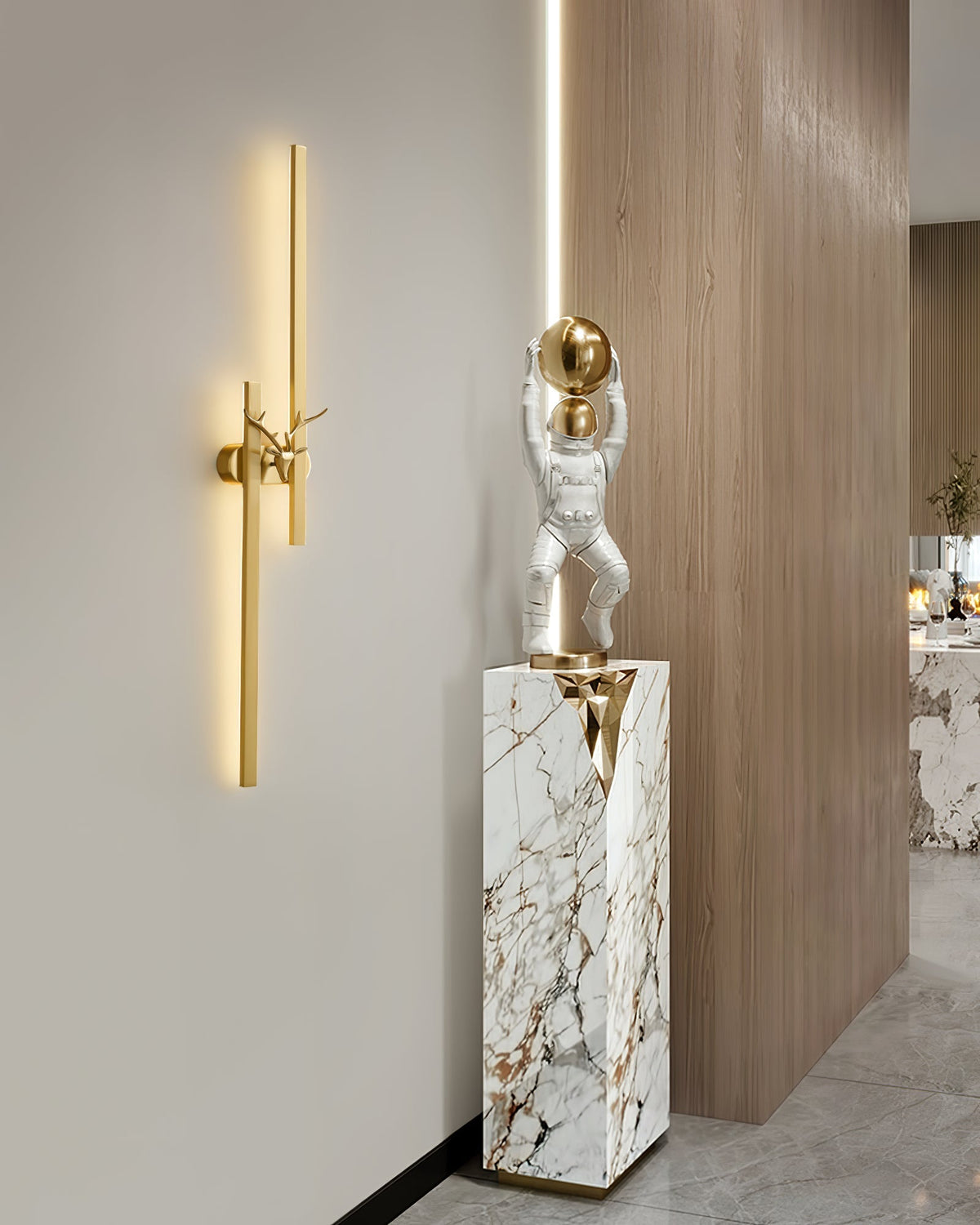 Fernaria Brass Wall Light-Moonnatur
