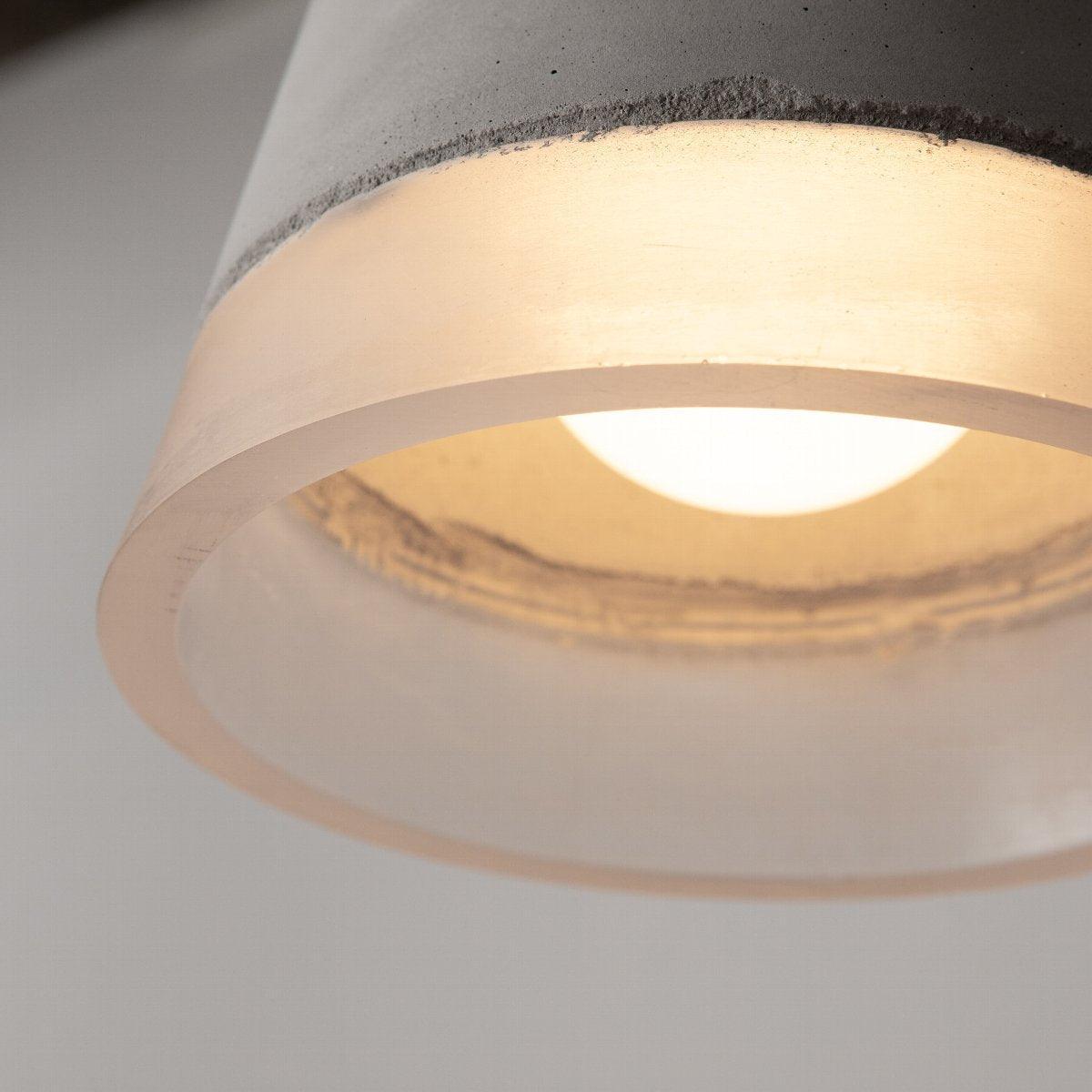 Morvenera Resin Pendant Light-Moonnatur