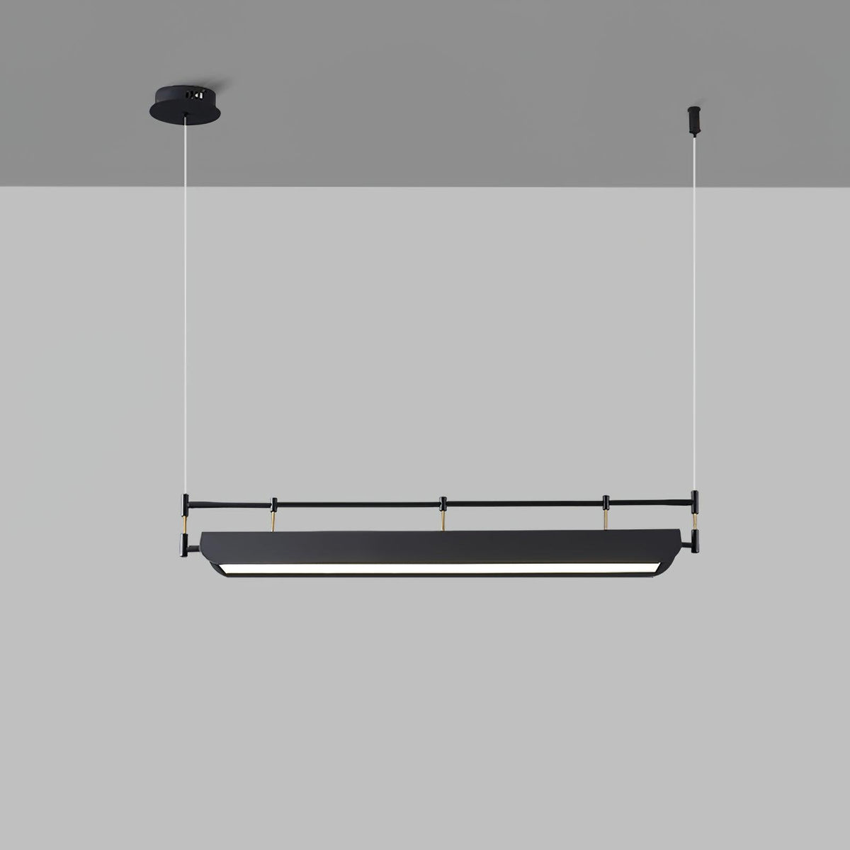Esvora Metal Chandelier-Moonnatur