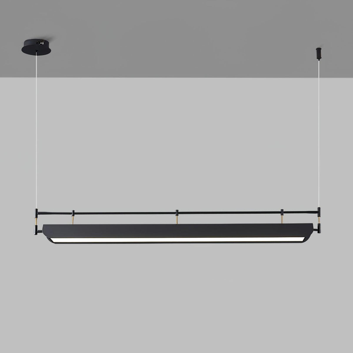 Esvora Metal Chandelier-Moonnatur