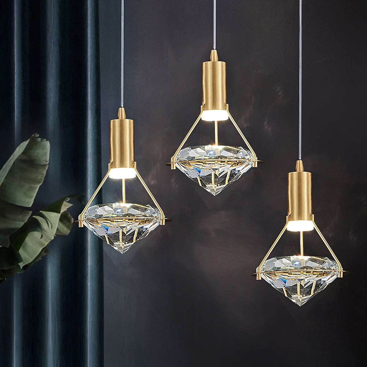Ylenelle Crystal Pendant Light-Moonnatur