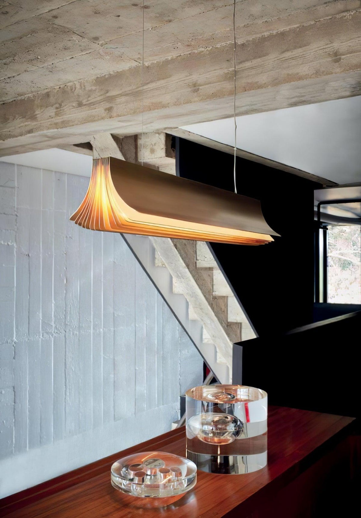 Qevara Acrylic Pendant Lamp-Moonnatur