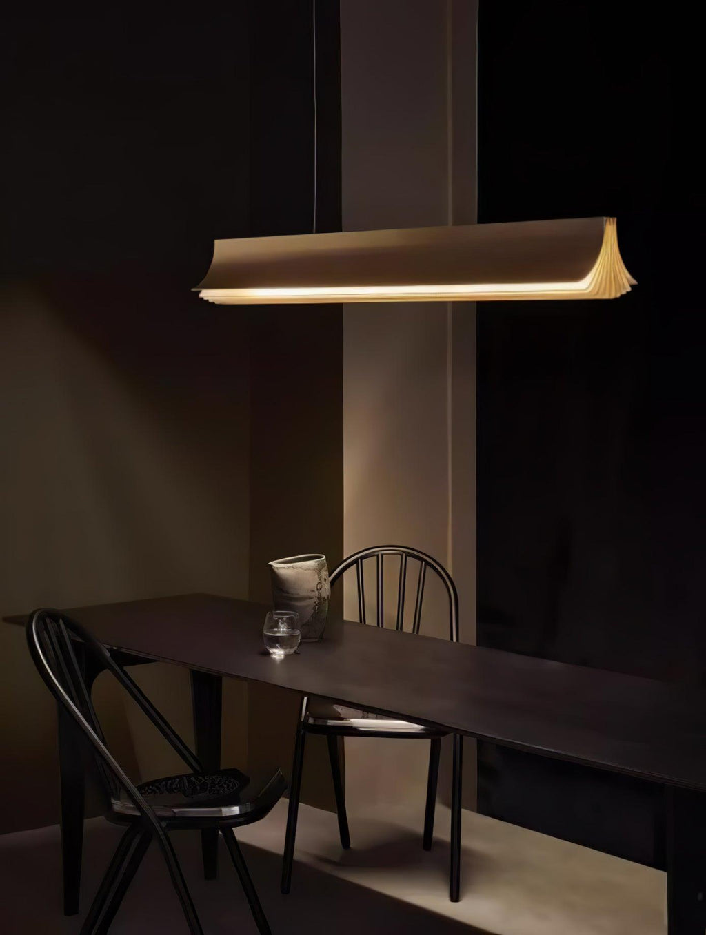 Qevara Acrylic Pendant Lamp-Moonnatur
