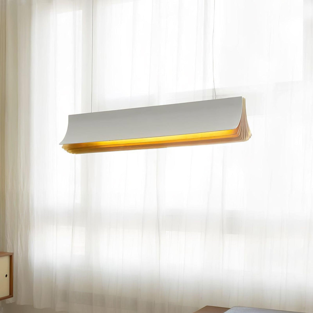 Qevara Acrylic Pendant Lamp-Moonnatur