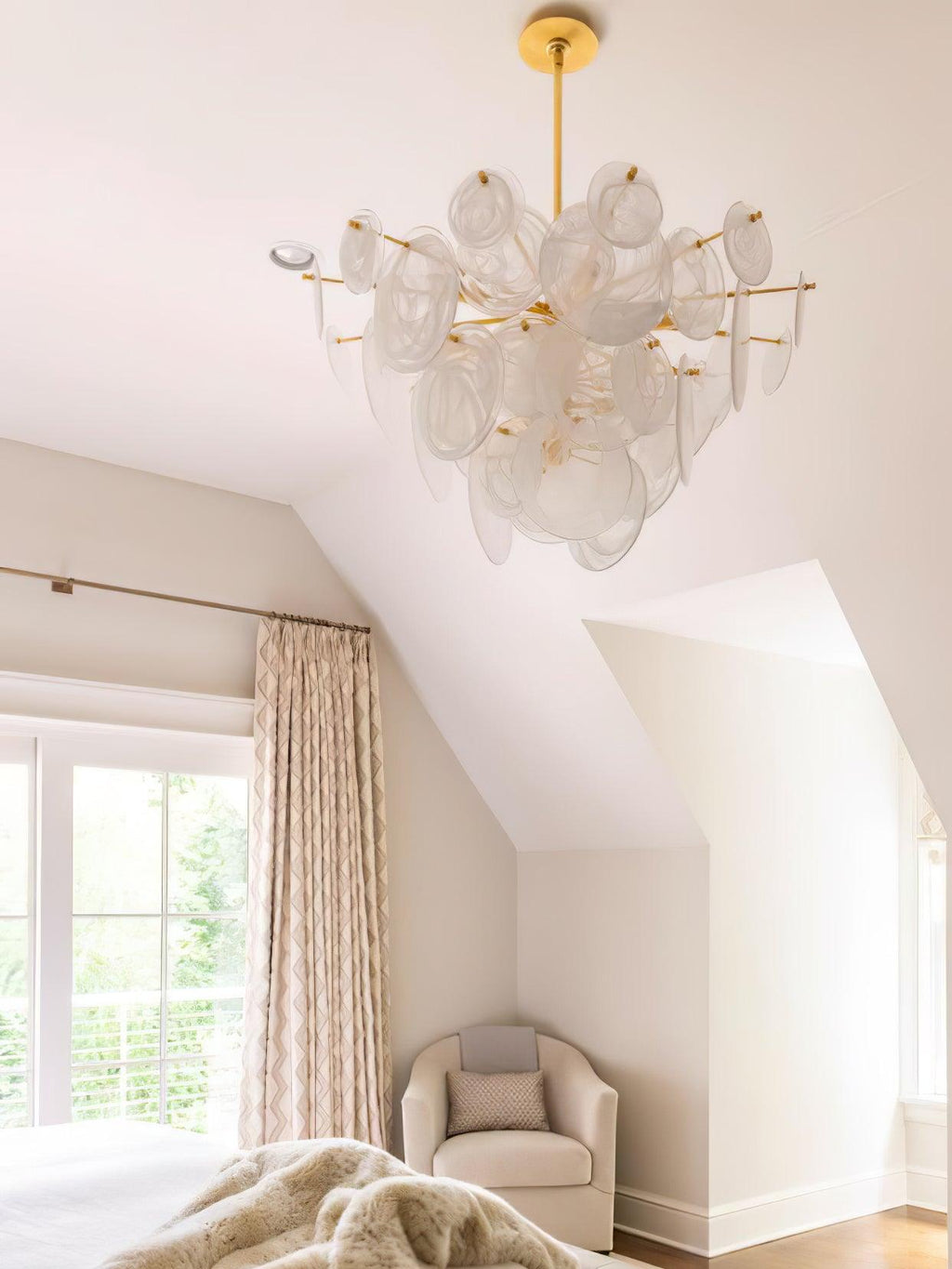 Relava Glass Chandelier-Moonnatur