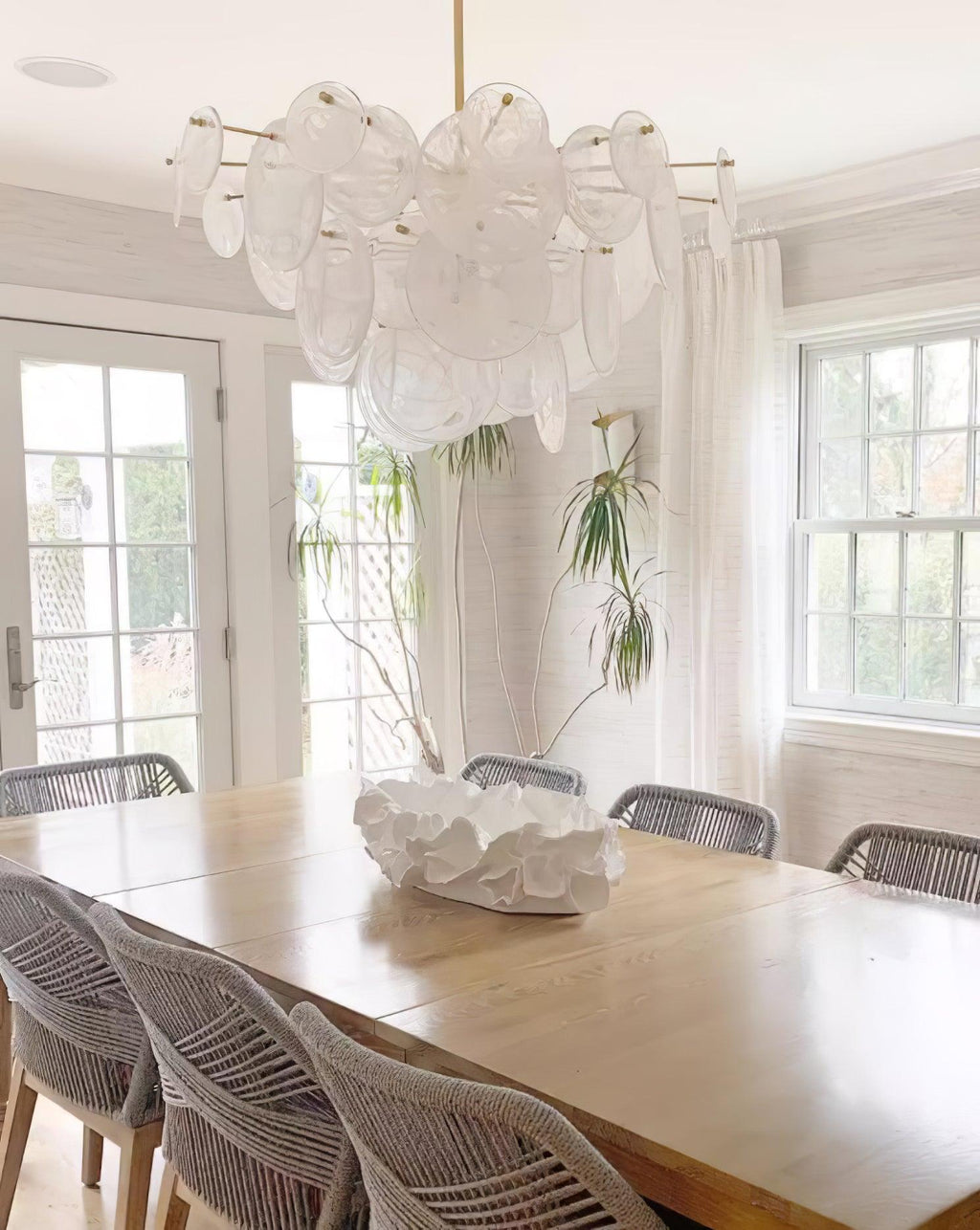 Relava Glass Chandelier-Moonnatur