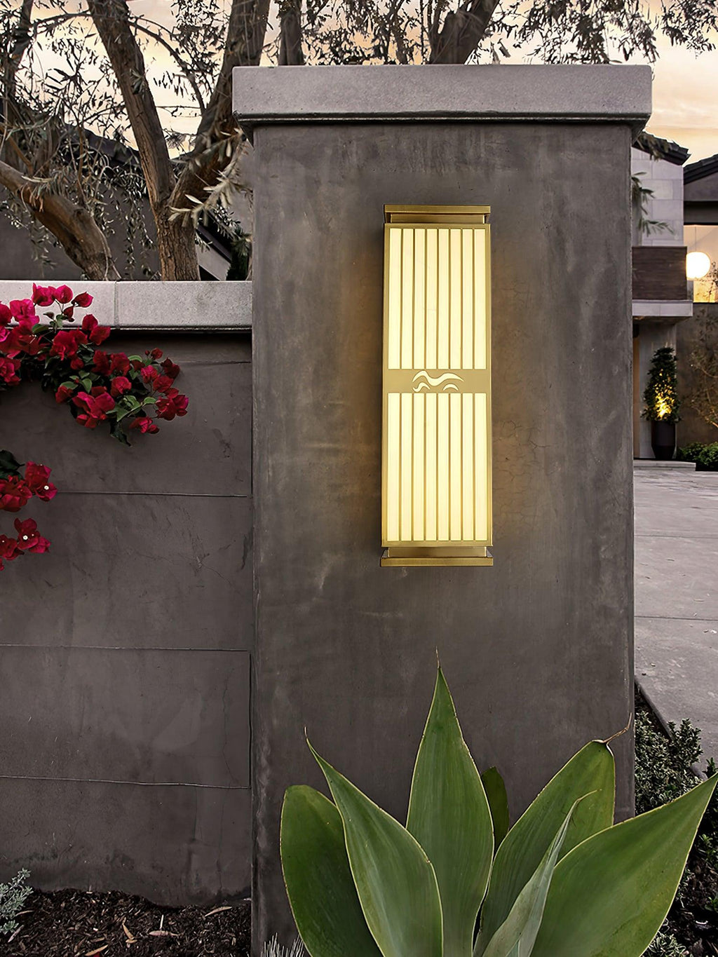 Breneldale Acrylic Wall Light-Moonnatur