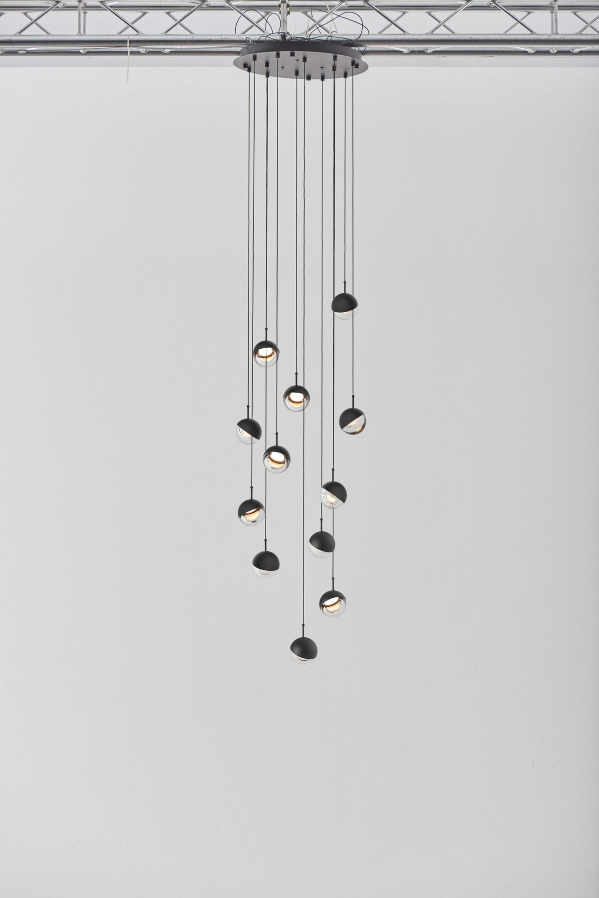 Gresora Acrylic Pendant Light-Moonnatur