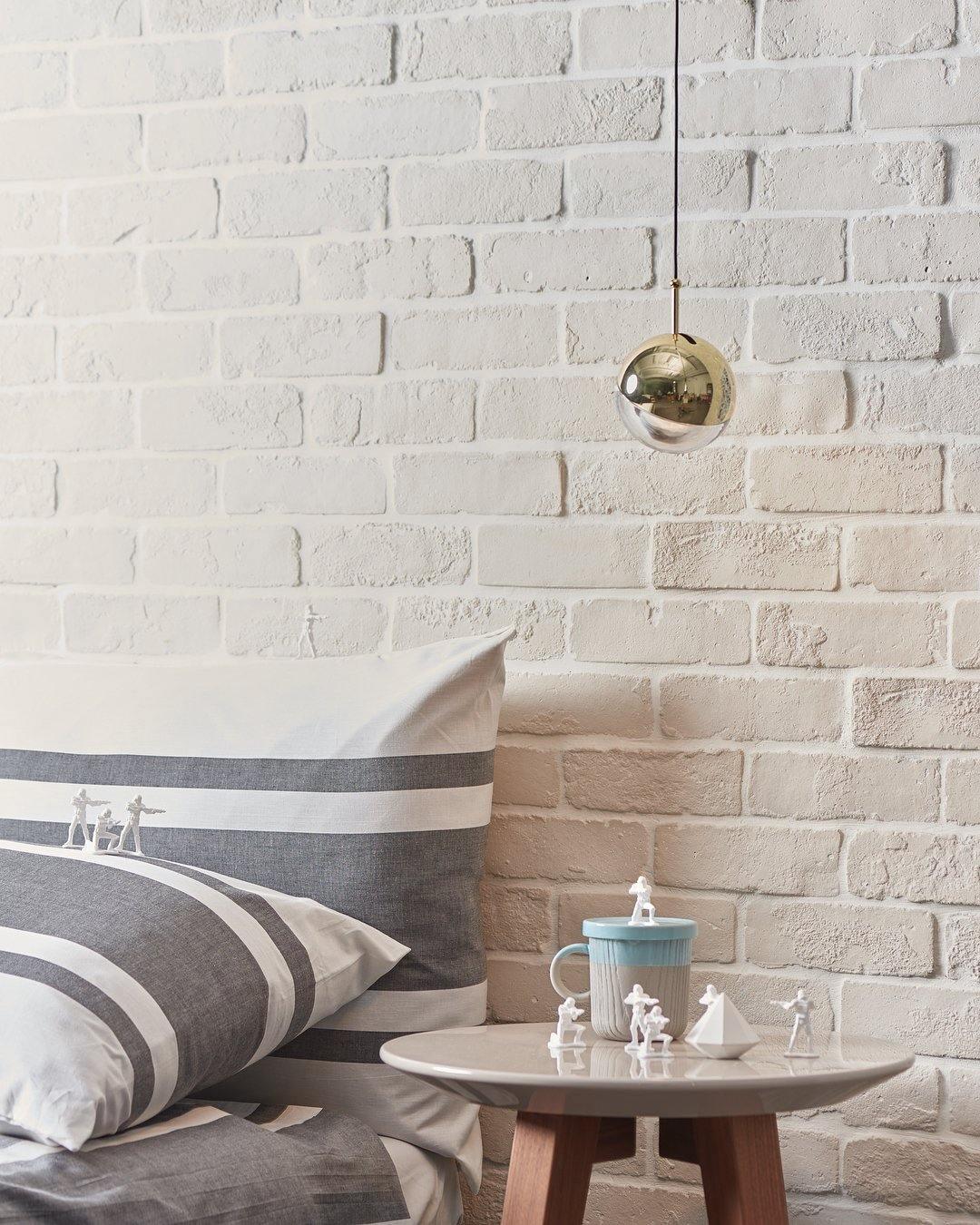 Gresora Acrylic Pendant Light-Moonnatur