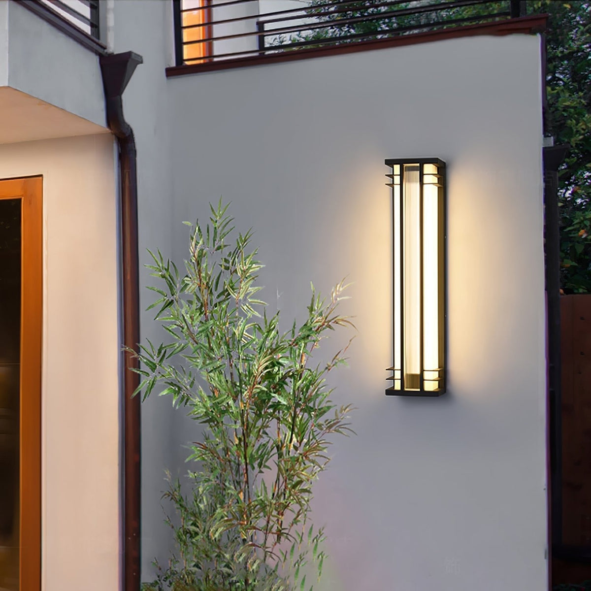 Ravelera Stainless Steel Wall Light-Moonnatur