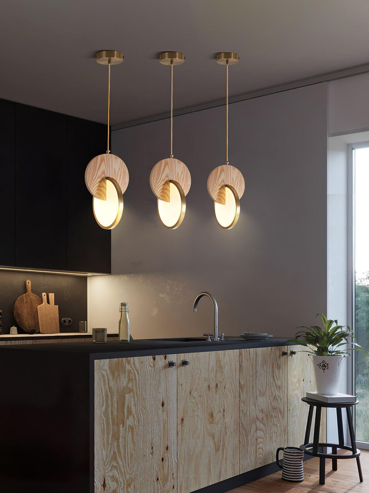 Tarenia Wood Pendant Light-Moonnatur