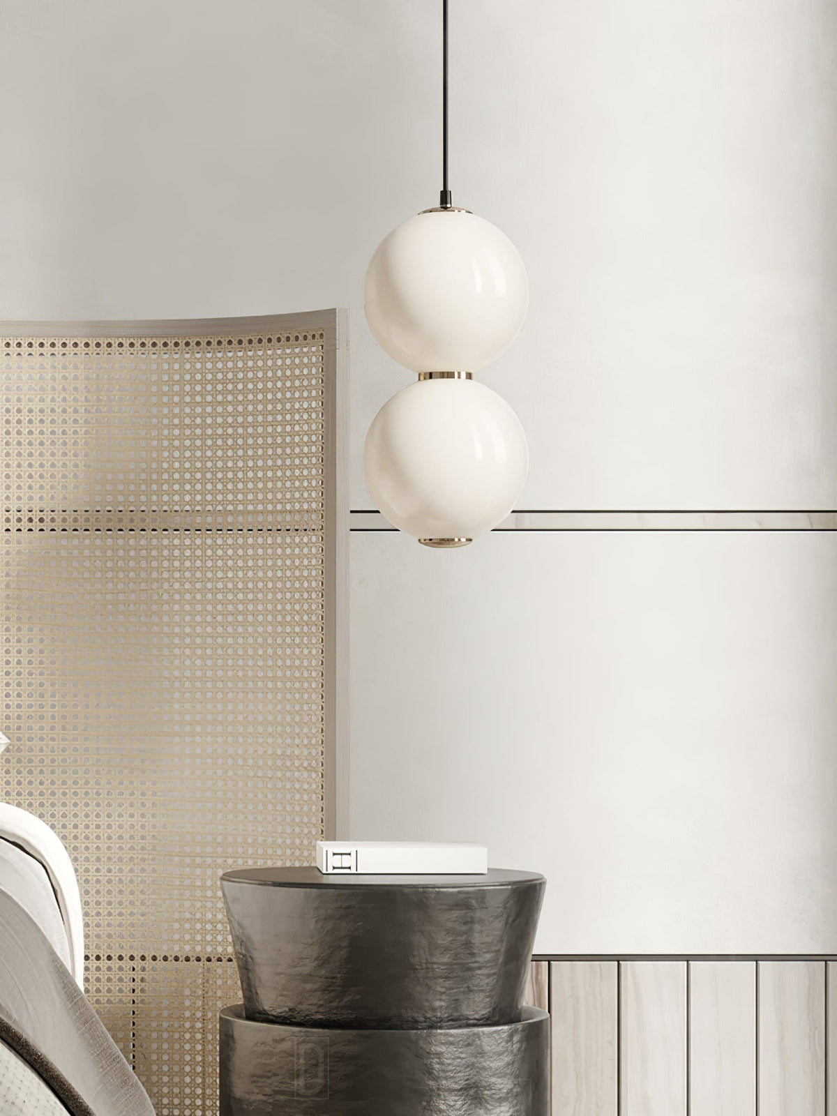 Yvenera Glass Pendant Light-Moonnatur