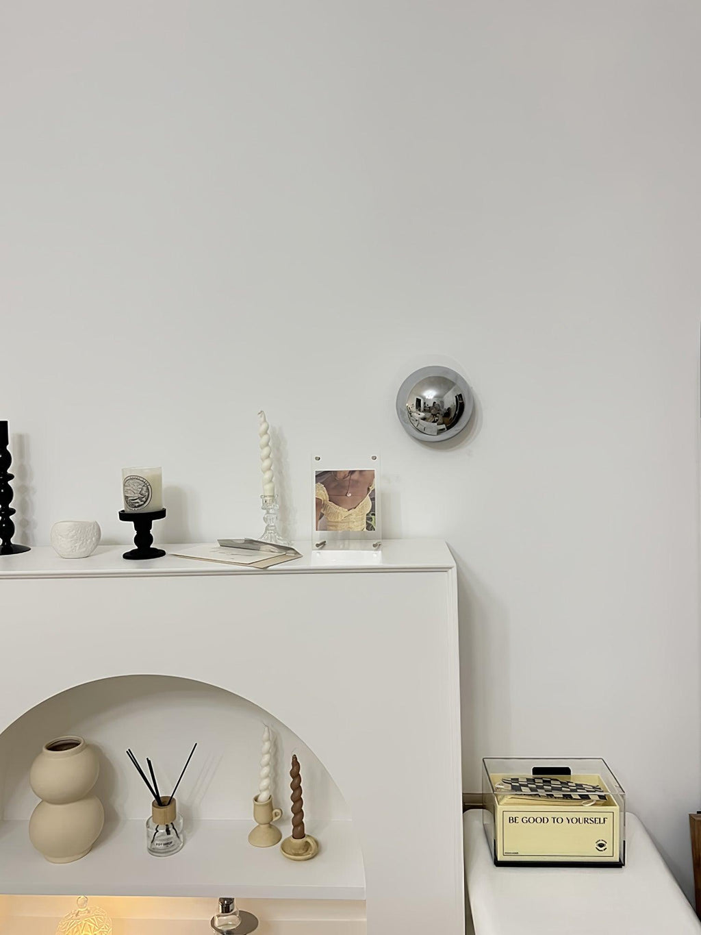 Jyvella Metal Wall Light-Moonnatur