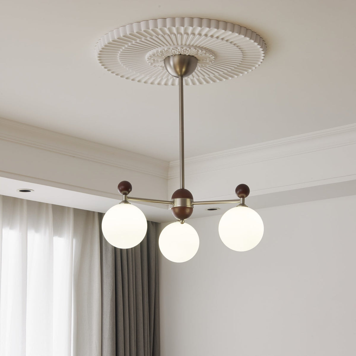 Ulenlyn Glass Chandelier-Moonnatur