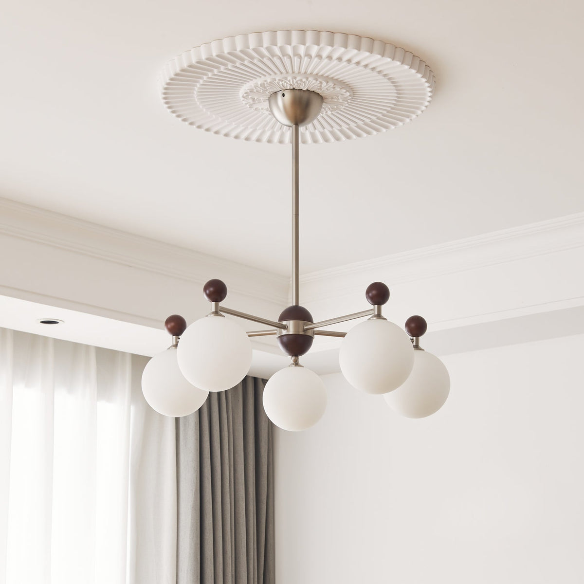 Ulenlyn Glass Chandelier-Moonnatur