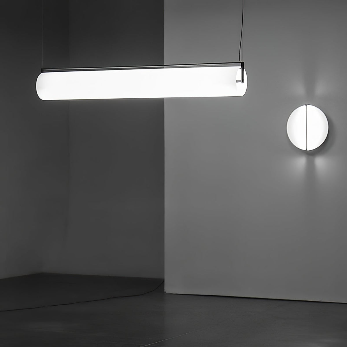 Oakenash Acrylic Pendant Light-Moonnatur