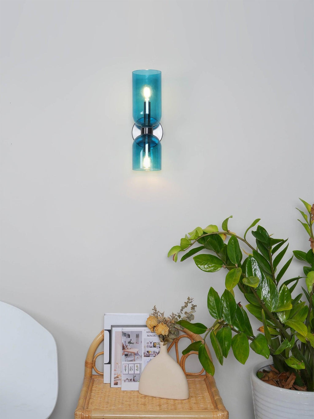 Lemoria Glass Wall Light-Moonnatur