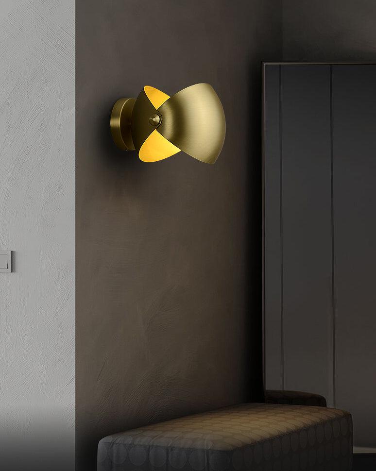 Corenwren Brass Ceiling Light-Moonnatur