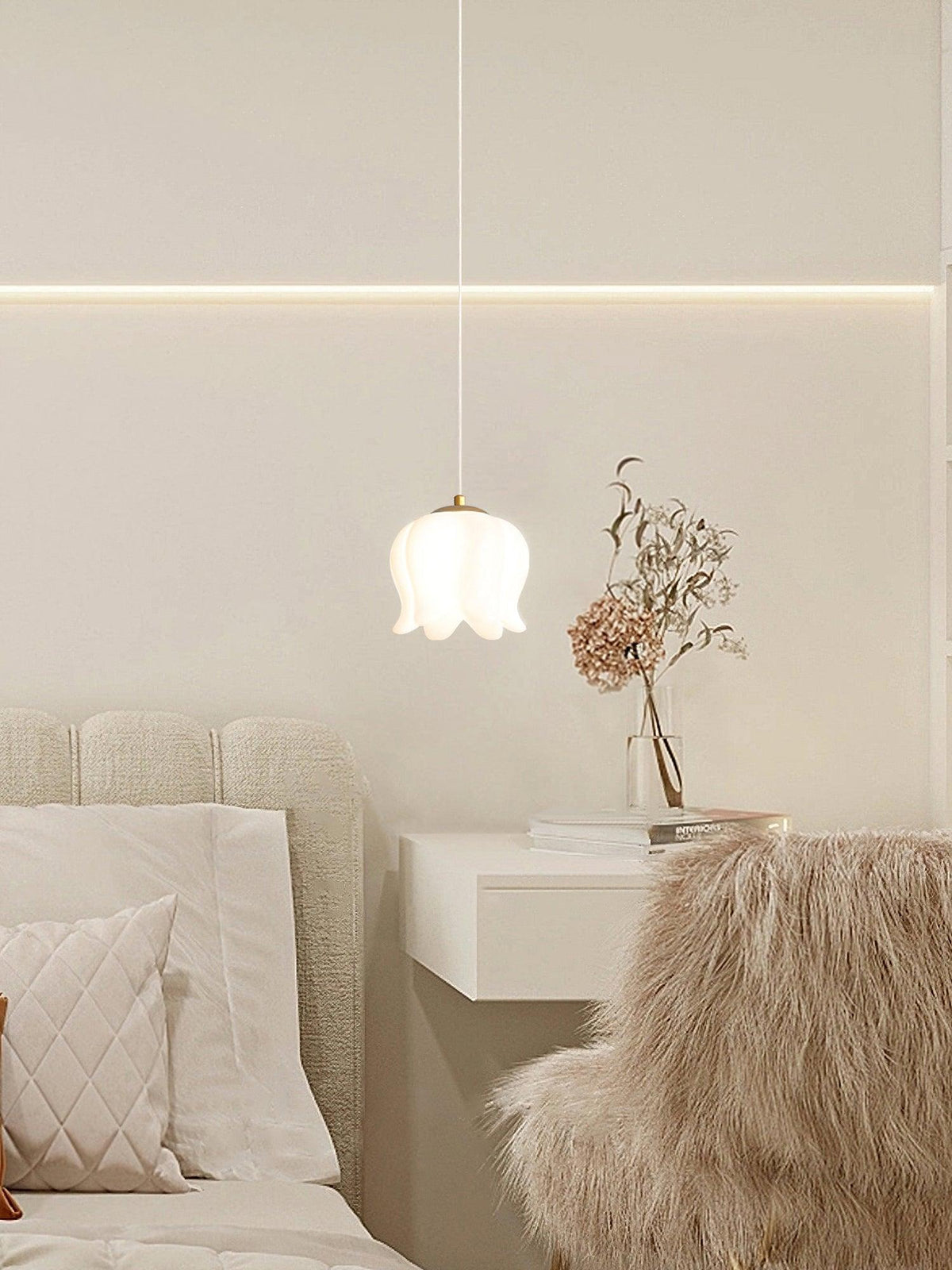 Kiranara Acrylic Pendant Light-Moonnatur