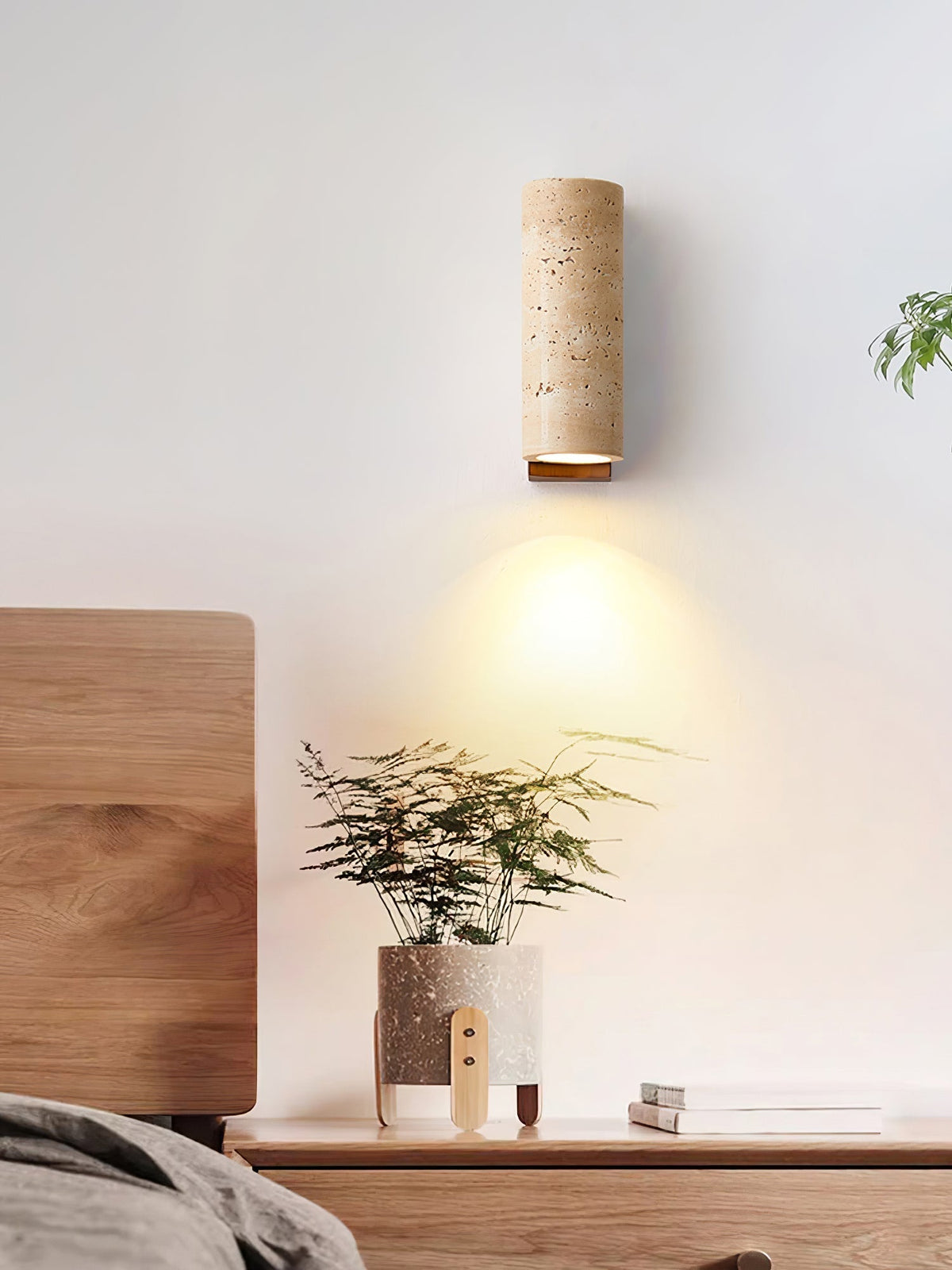 Darrowora Travertine Wall Light-Moonnatur
