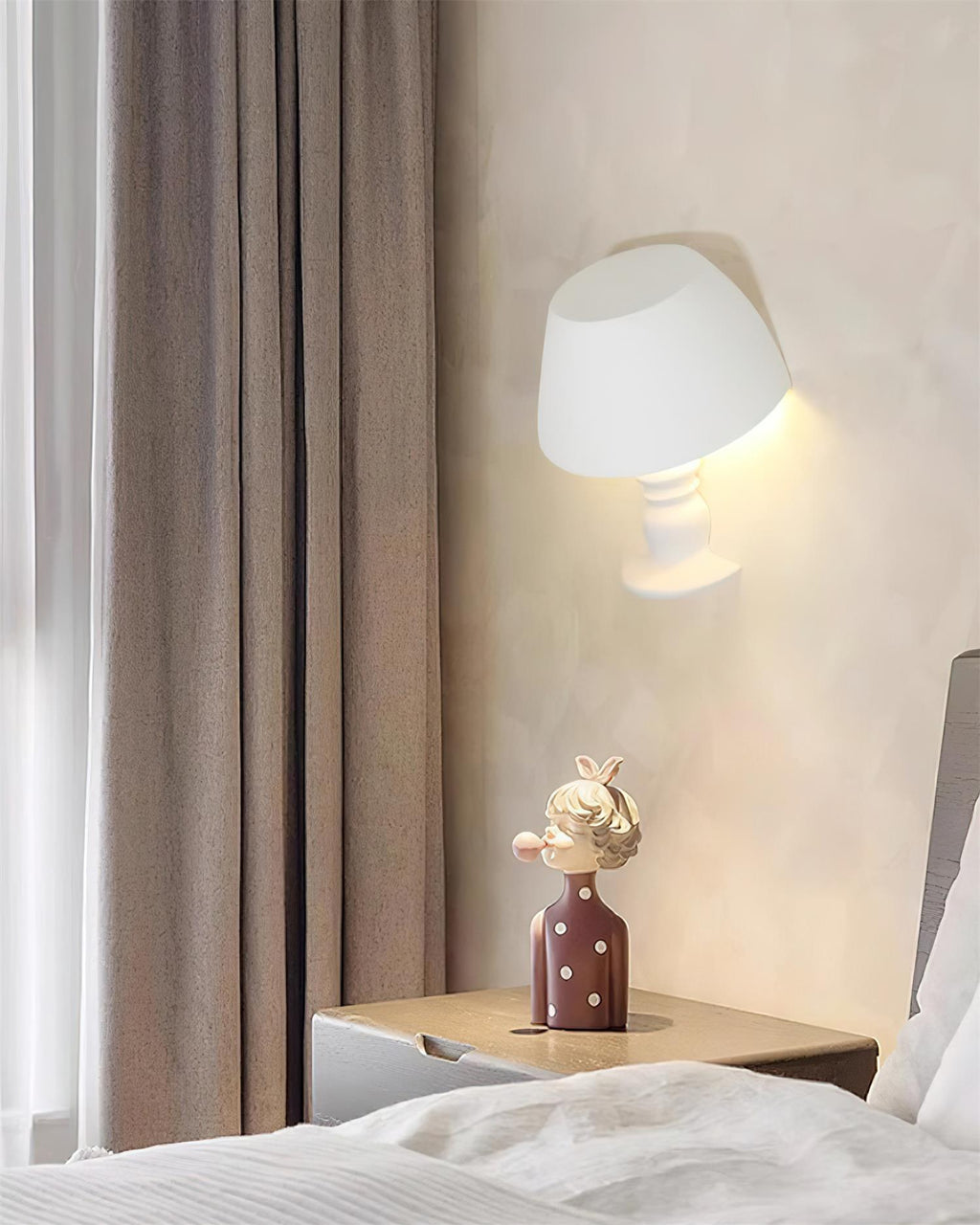 Darnellyn Plaster Wall Light-Moonnatur