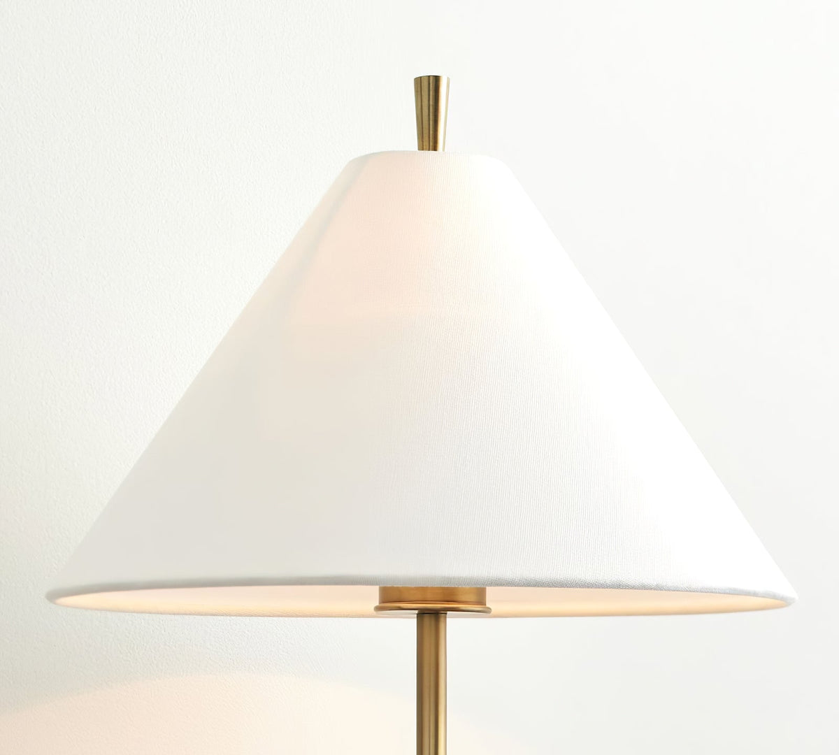 Oakenara Fabric Wall Light-Moonnatur