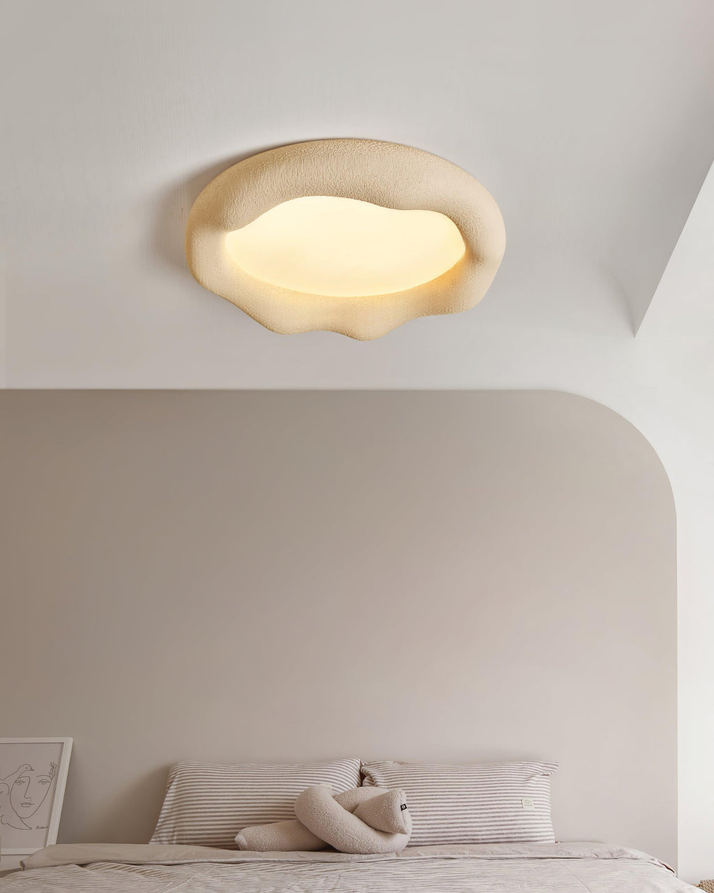 Sorrelvale Resin Ceiling Light-Moonnatur