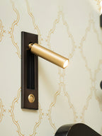 Haldeleris Aluminium Wall Light-Moonnatur