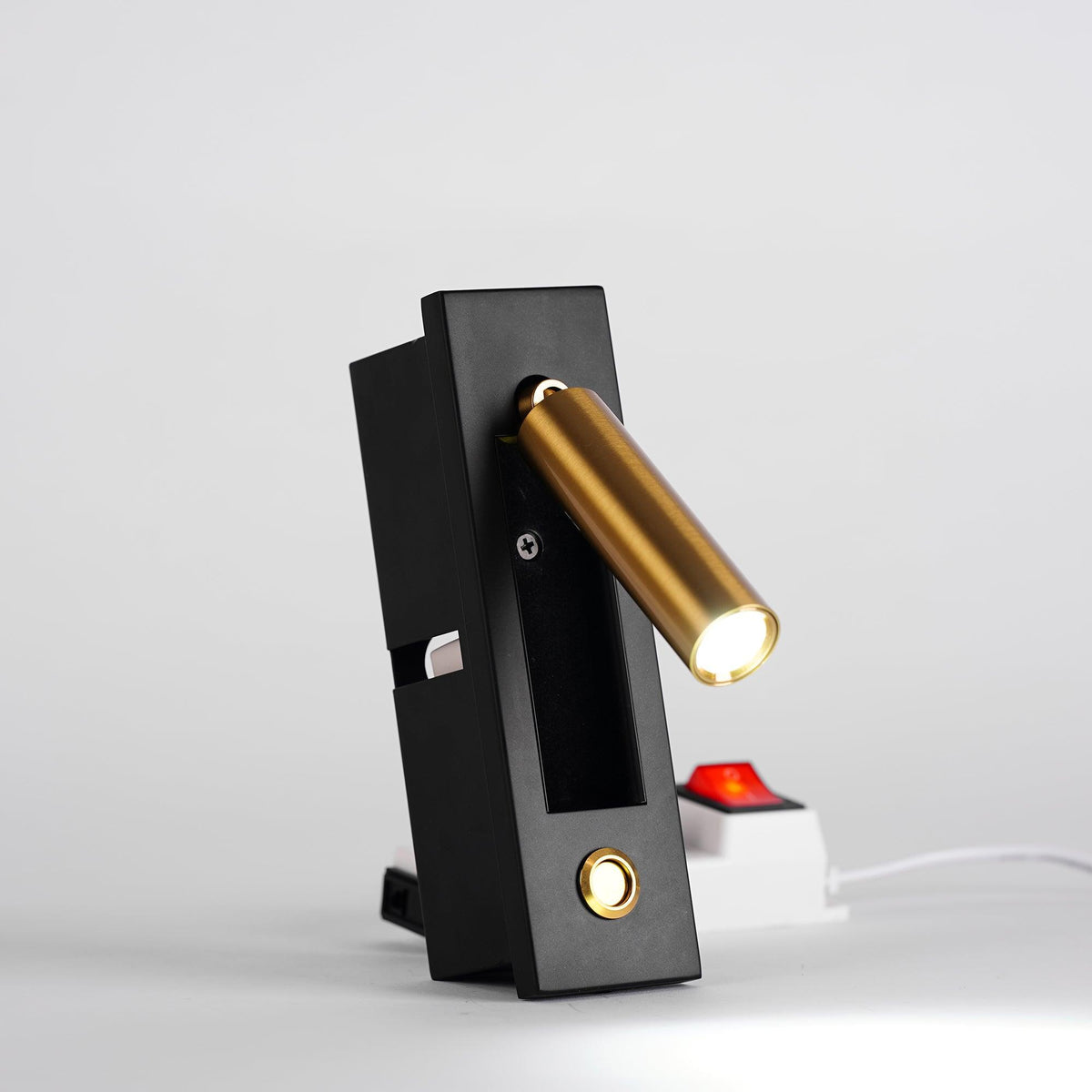 Haldeleris Aluminium Wall Light-Moonnatur