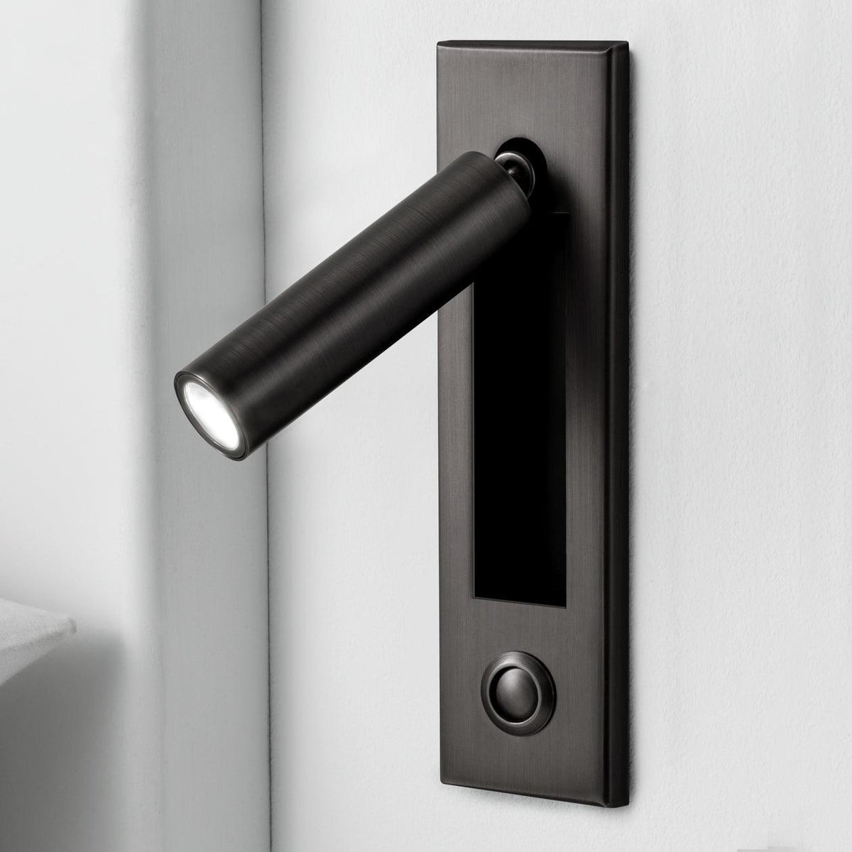 Haldeleris Aluminium Wall Light-Moonnatur