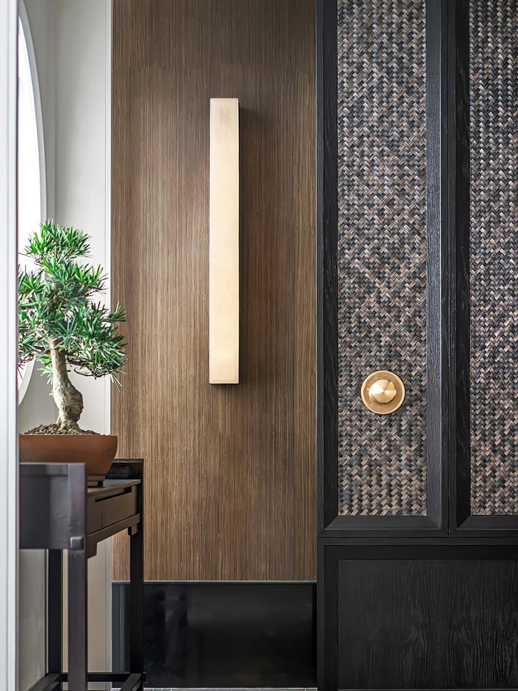 Galdeneris Alabaster Wall Light-Moonnatur