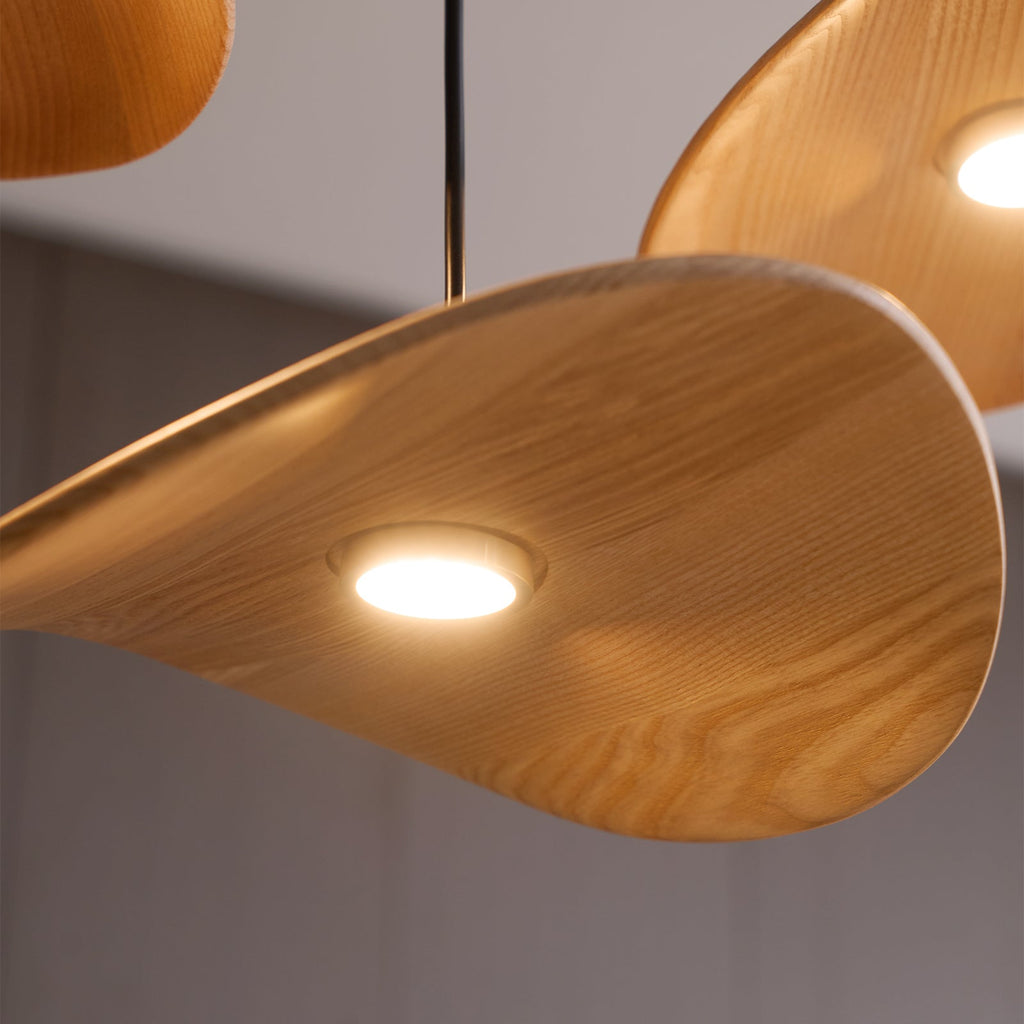Kiranaria Wood Chandelier-Moonnatur