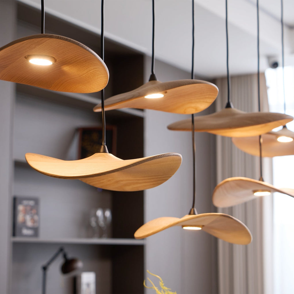 Kiranaria Wood Chandelier-Moonnatur