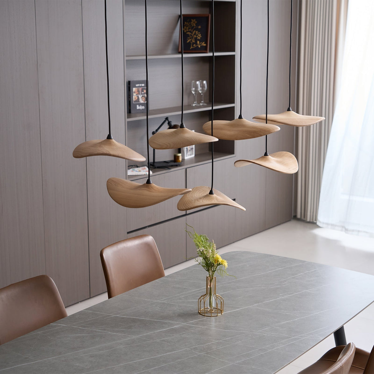 Kiranaria Wood Chandelier-Moonnatur