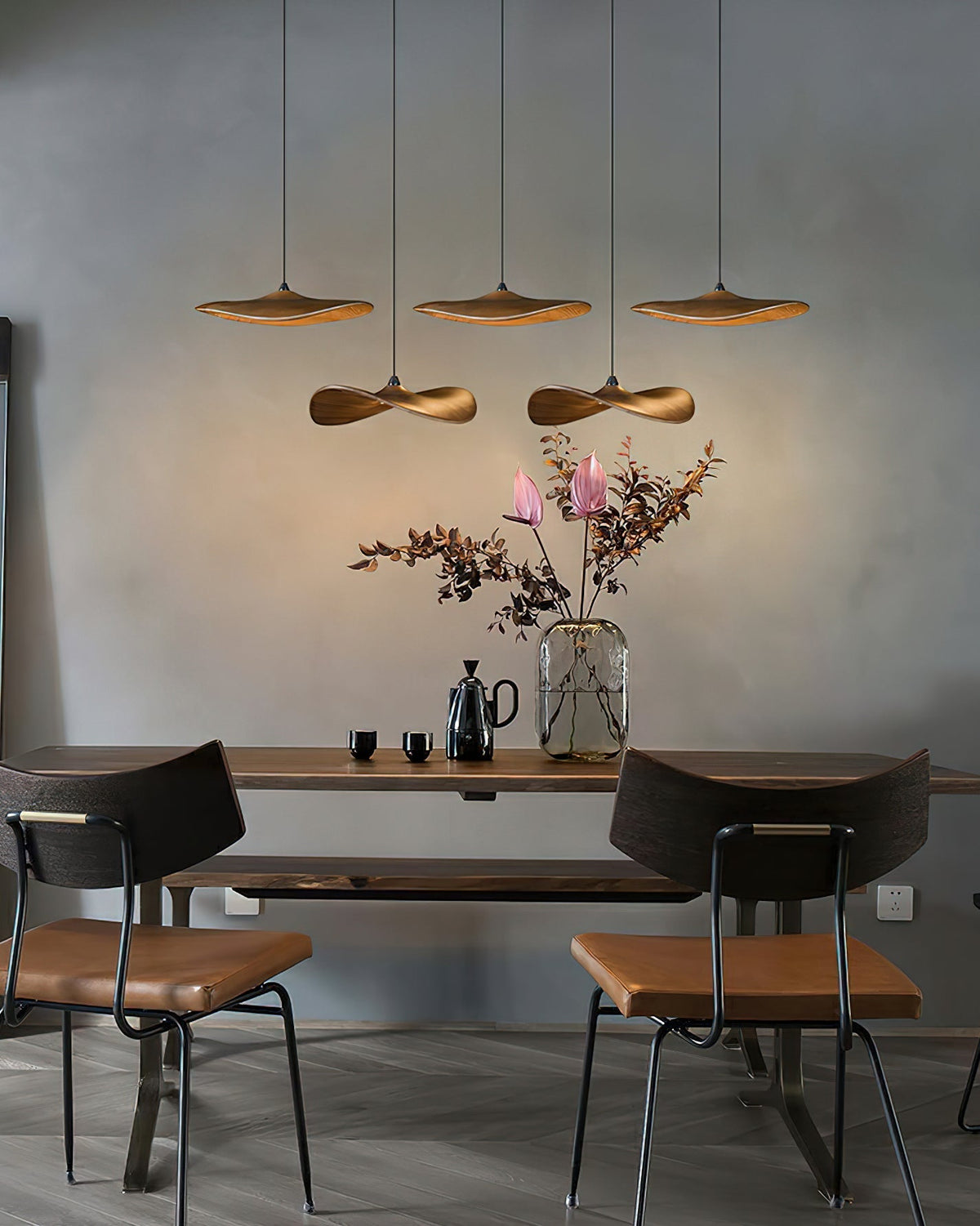 Kiranaria Wood Chandelier-Moonnatur