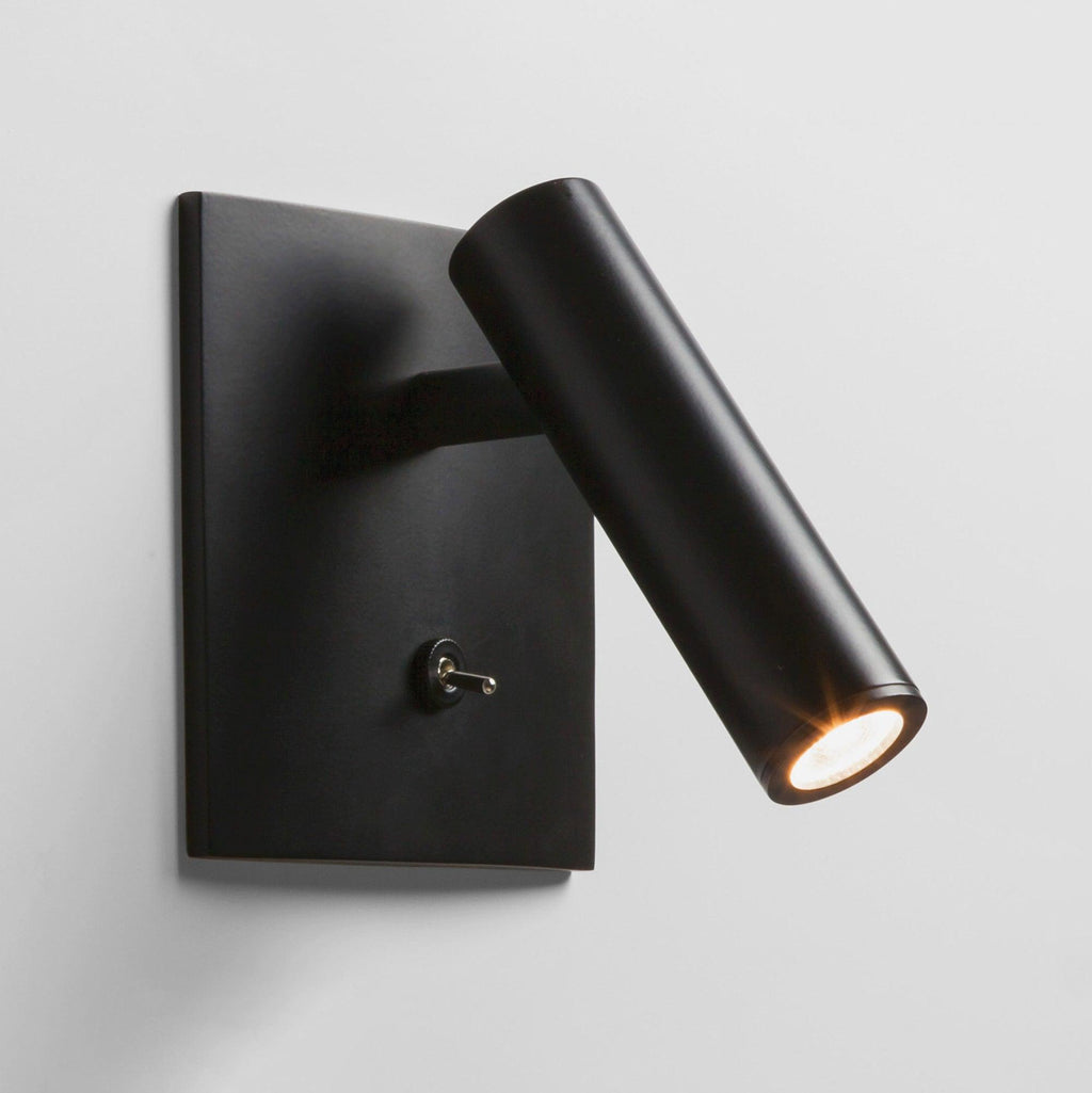 Lavenenna Aluminium Wall Light-Moonnatur