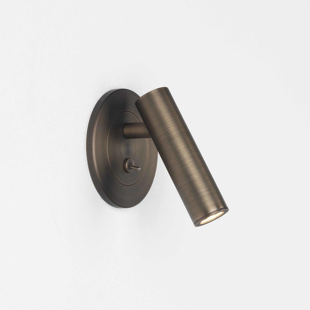 Nereth Metal Reading Wall Lamp-Moonnatur