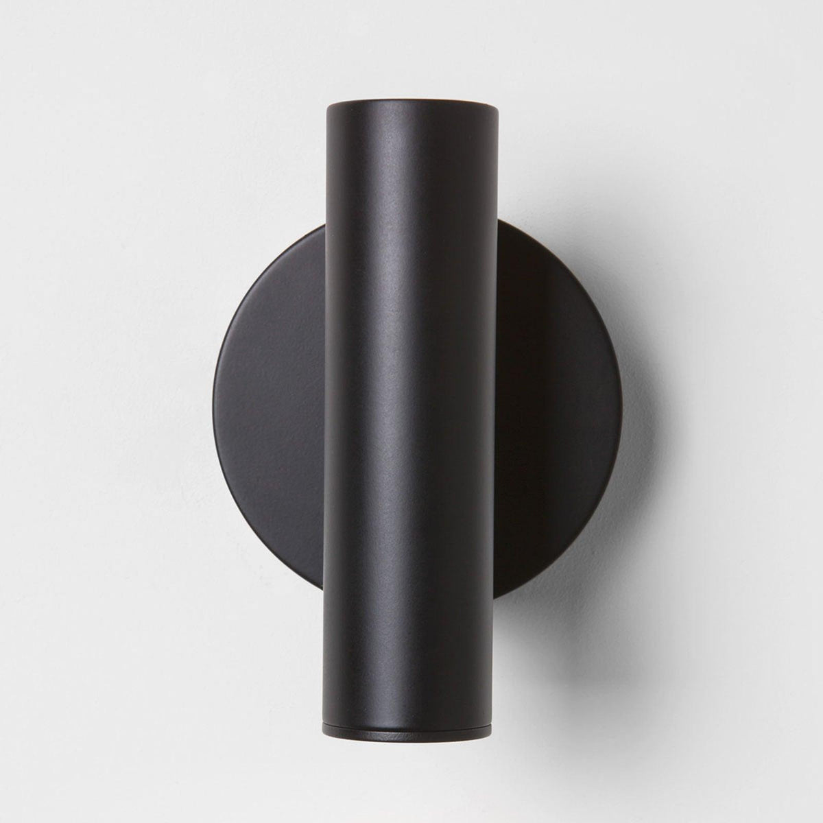 Vardenora Metal Wall Light-Moonnatur