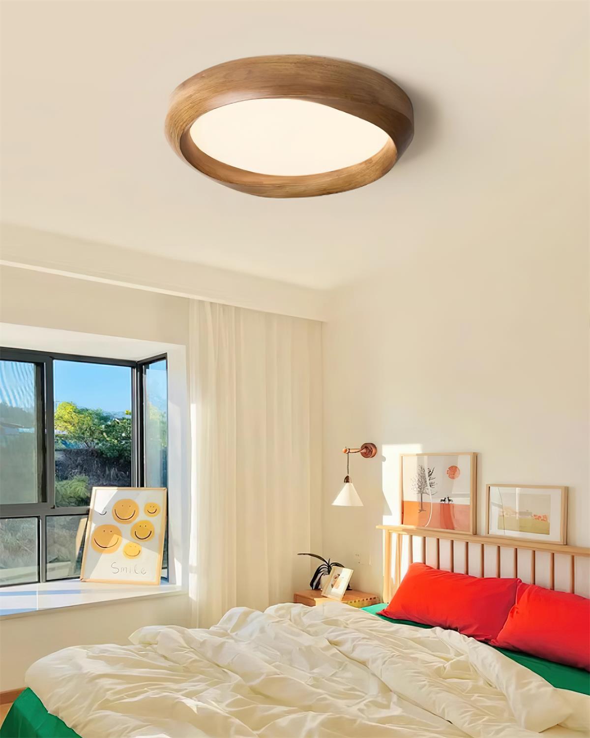 Norrelonna Resin Ceiling Light-Moonnatur