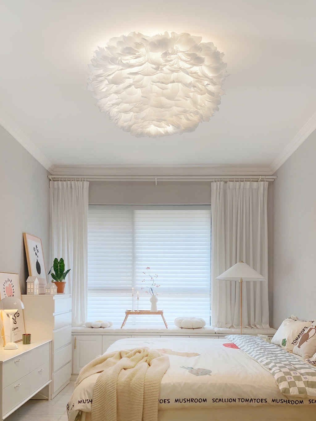 Haldenwyn Feather Ceiling Light-Moonnatur
