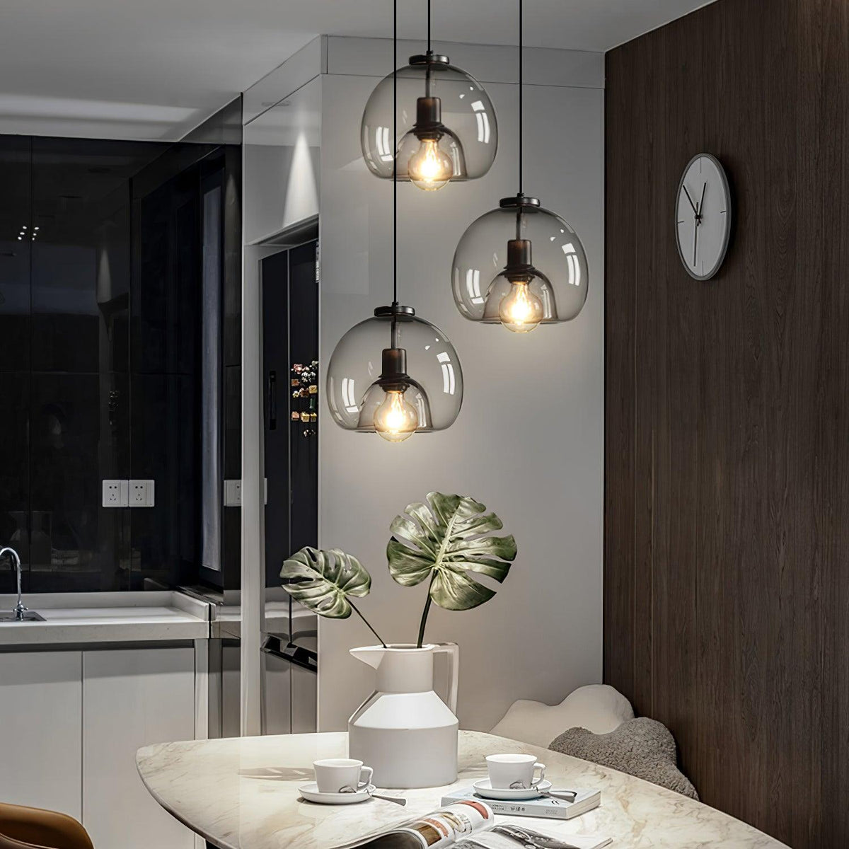 Brynenna Glass Pendant Light-Moonnatur