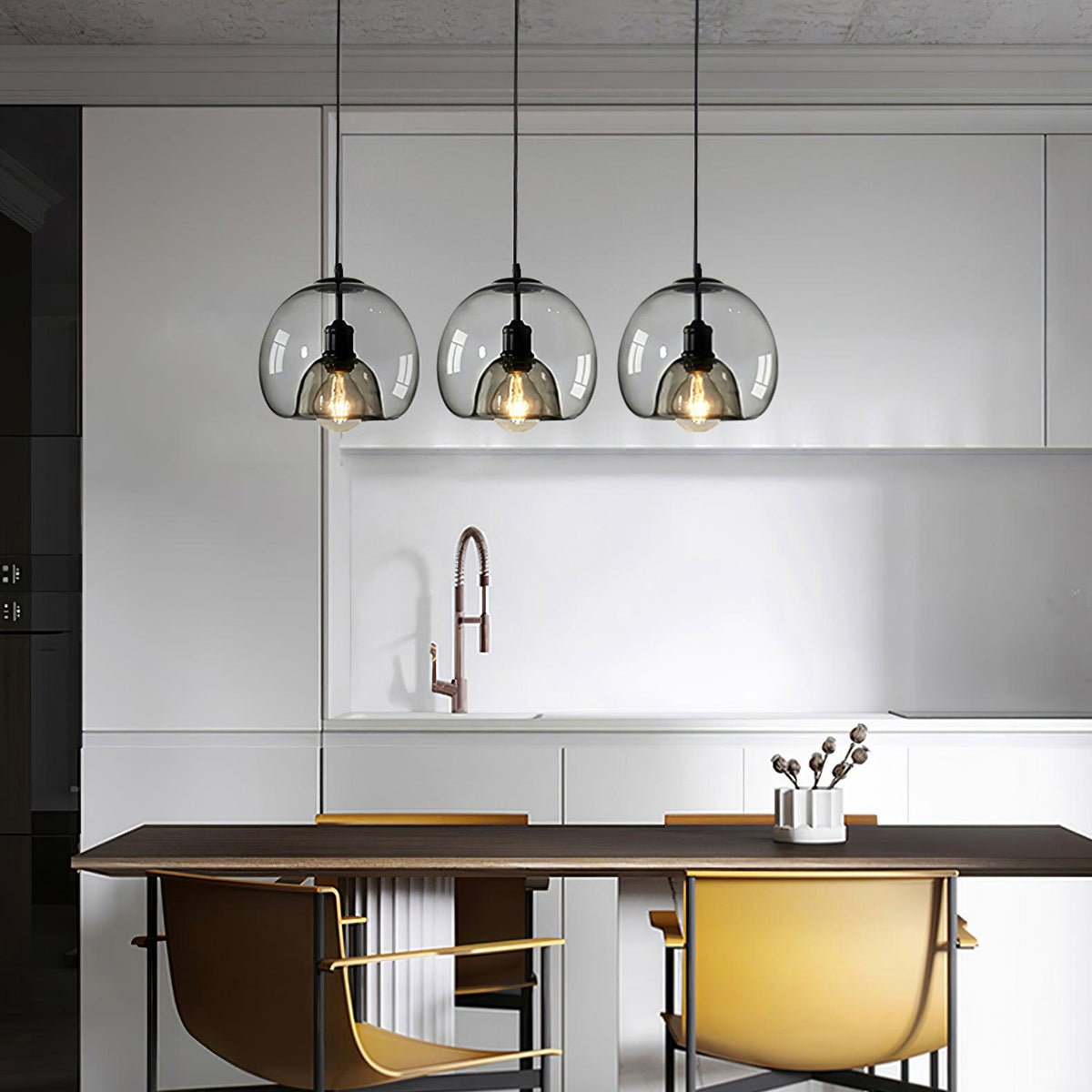 Brynenna Glass Pendant Light-Moonnatur