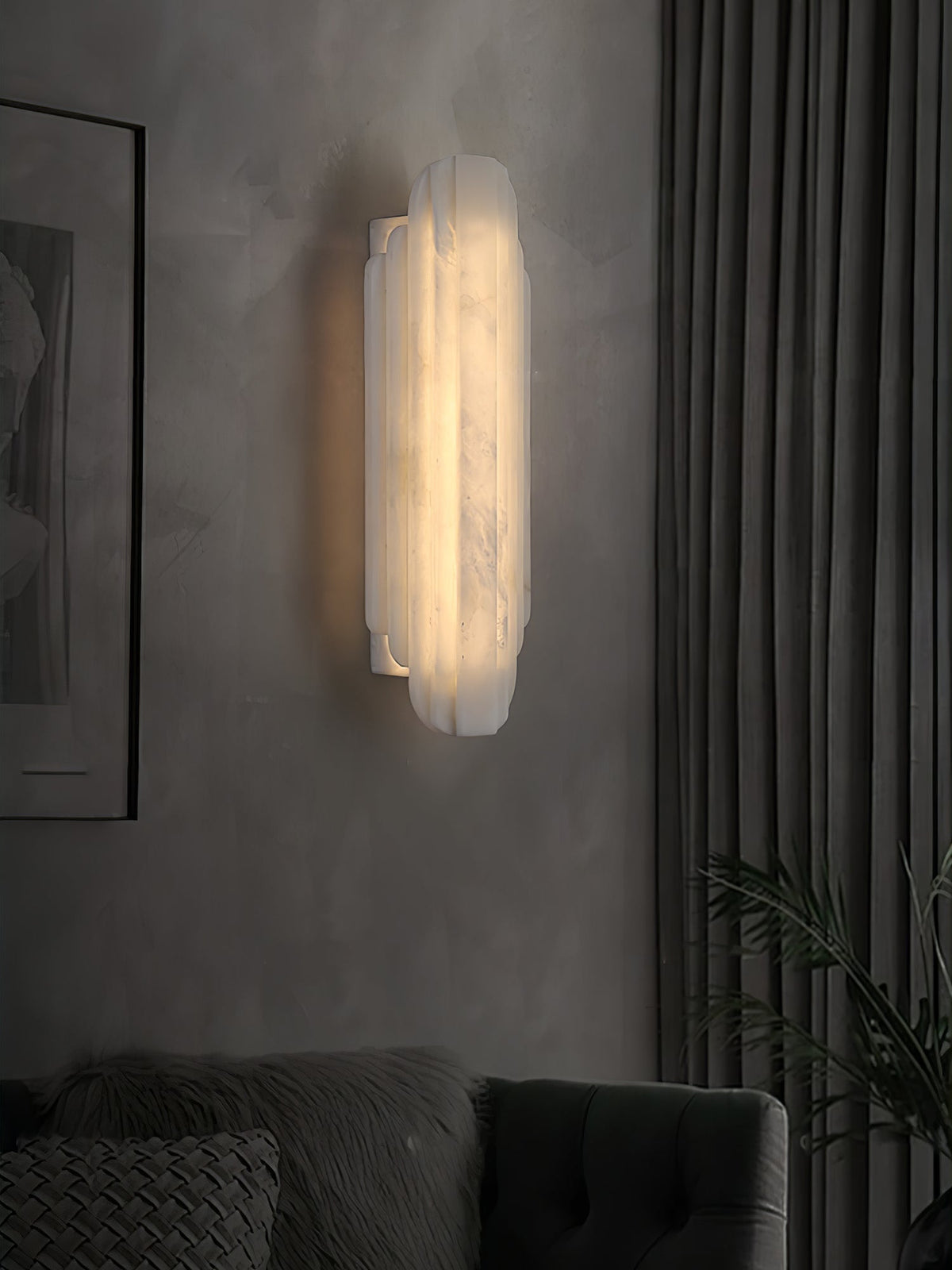 Tildenevia Alabaster Wall Light-Moonnatur