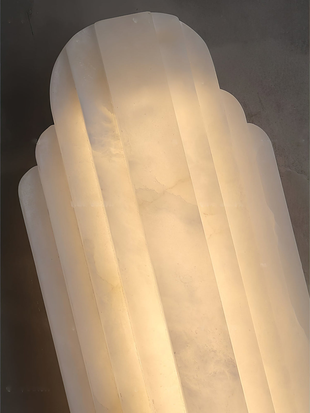 Tildenevia Alabaster Wall Light-Moonnatur