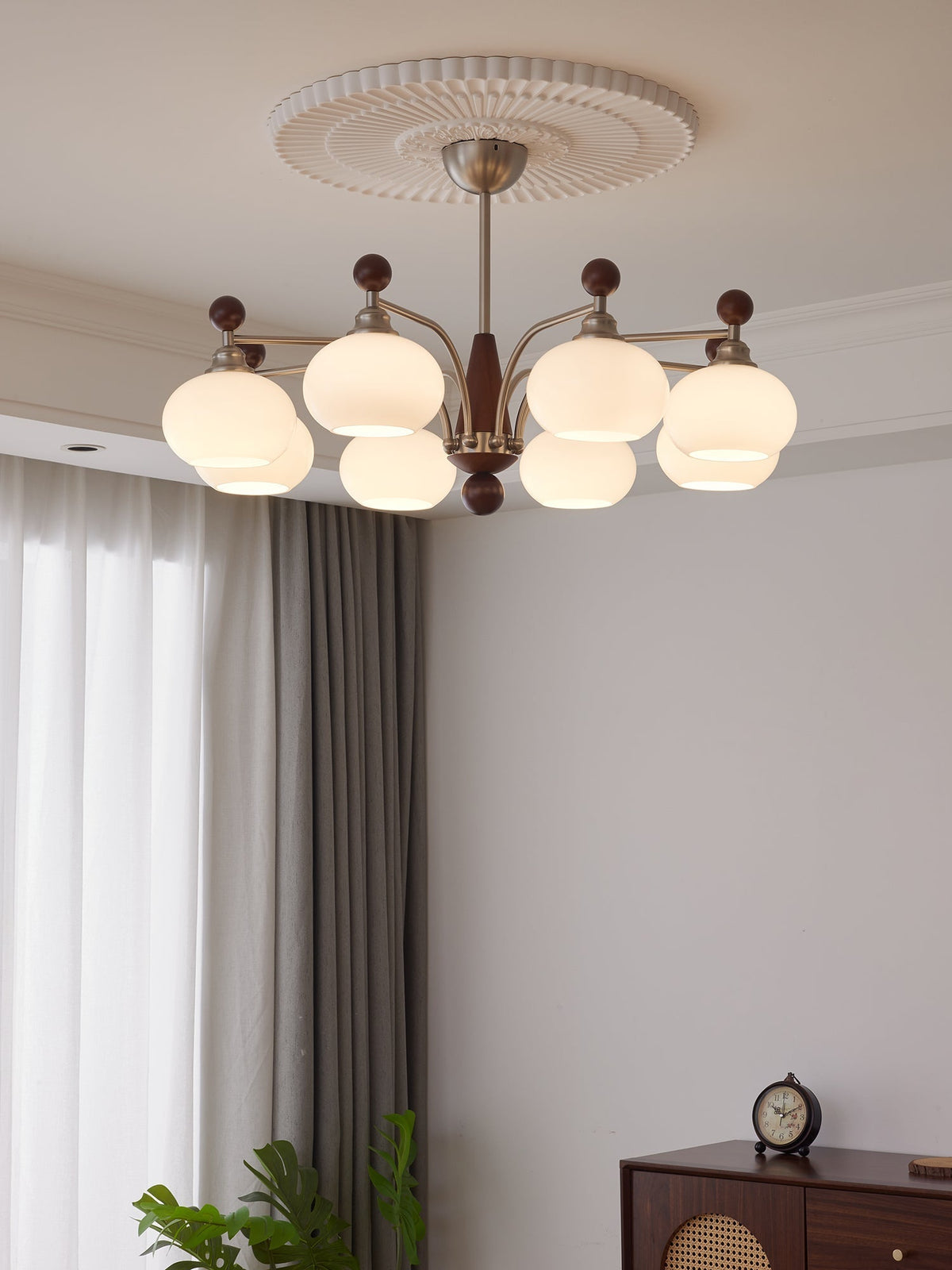 Iverara Glass Chandelier-Moonnatur
